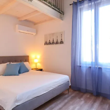 Апартаменты Tuscan Luxury In The Centre - With Wi-fi, Gym, Terrace