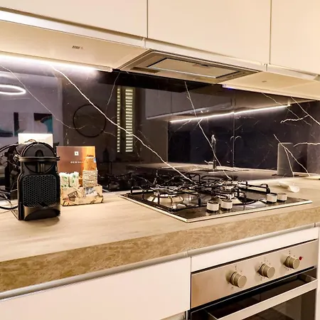 Tuscan Luxury In The Centre - With Wi-fi, Gym, Terrace * Монтекатини-Терме