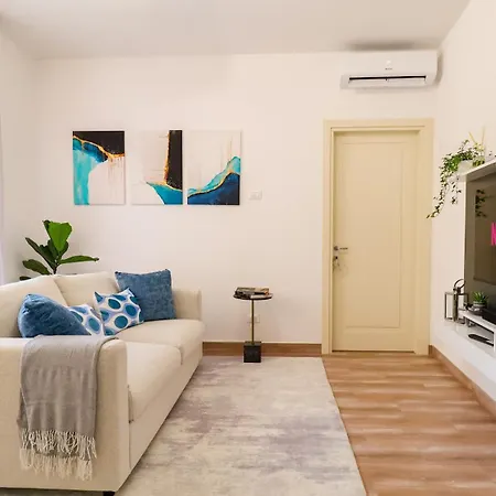Tuscan Luxury In The Centre - With Wi-fi, Gym, Terrace Апартаменты